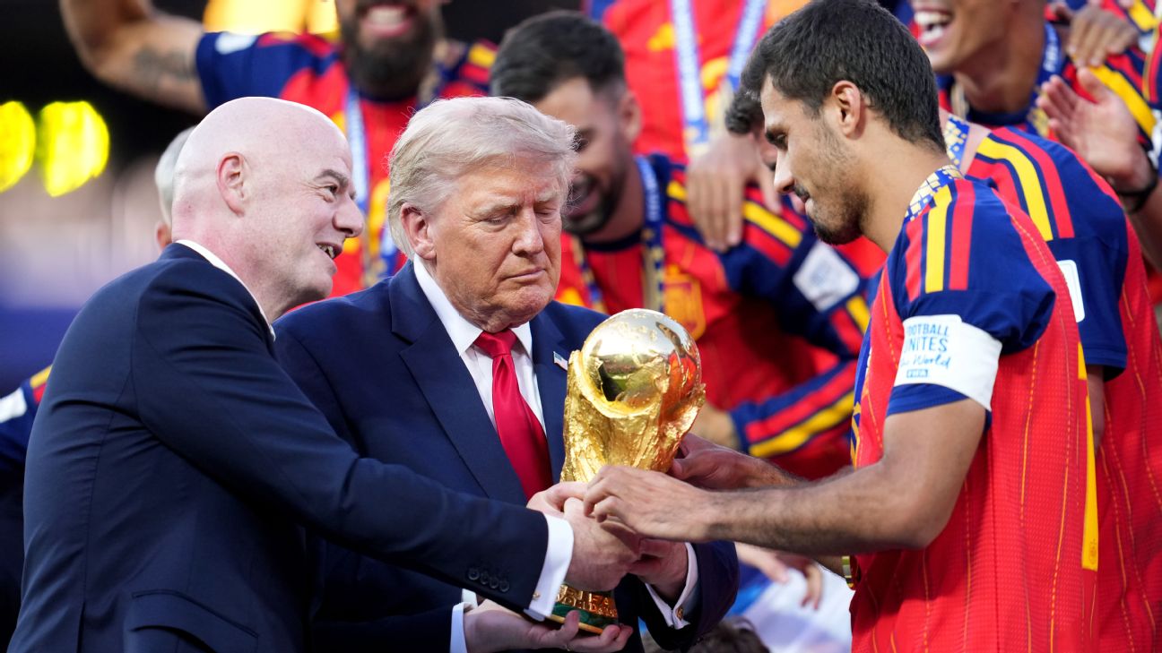 欧足联扬言抵制世界杯 反对国际足联私募股权计划
